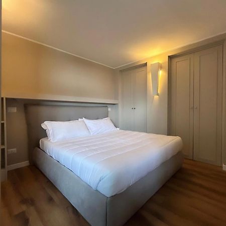 Lux Apartment Numidio Quadrato Roma Esterno foto